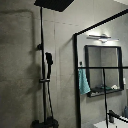 Apartament Bergera Wilda شقة