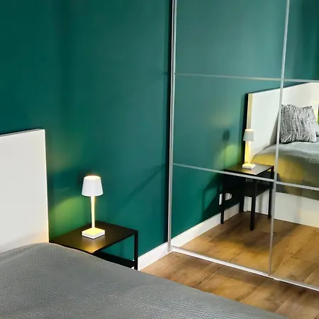 Apartament Bergera Wilda شقة *